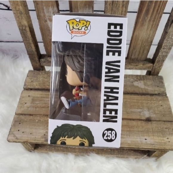 Funko Pop! Eddie Van Halen with Guitar Pop! Rocks Vinyl Figure #258 MINT! - Picture 2 of 5